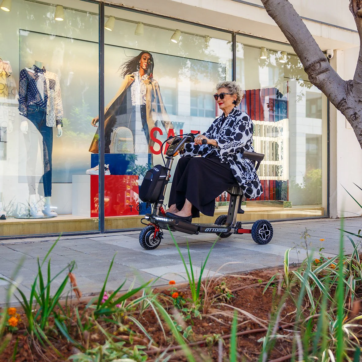 ATTO SPORT Mobility Scooter - Image 3